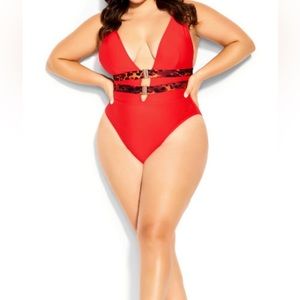 NWT Fox & Royal Women’s Bathing Suit Size XL